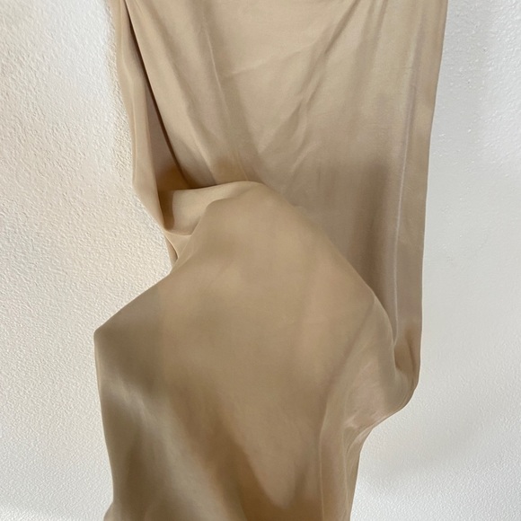 NA-KD Satin night cup dress lingerie - Picture 4 of 9